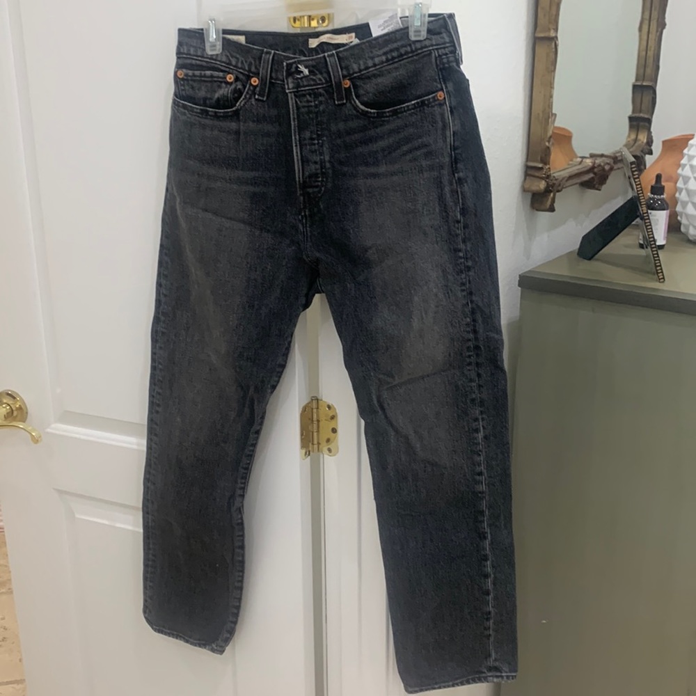 Levi’s wedgie straight jeans - 37” from waist to ankle